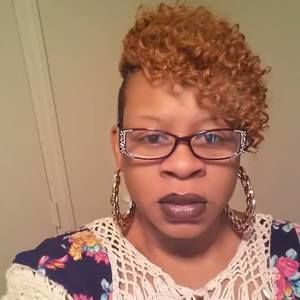 Meet your Posher, Sabrina